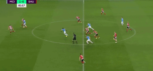 娄一晨谈斯卢茨基：他对自己的战术有近乎痴迷的坚持（娄一晨评斯卢茨基：对战术的坚持近乎偏执）