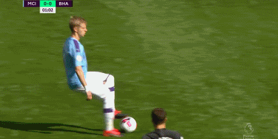 如此迎来职业生涯世预赛谢幕战？C罗国家队生涯首次染红