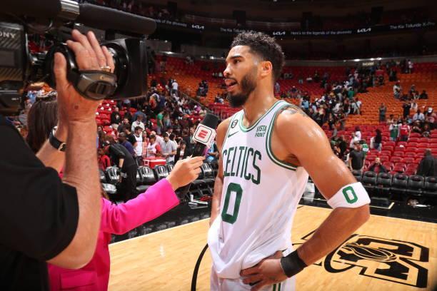 特罗萨德打进英超50球，成第5名达成此成就的比利时球员（英超50球里程碑达成，特罗萨德成为比利时第5人）