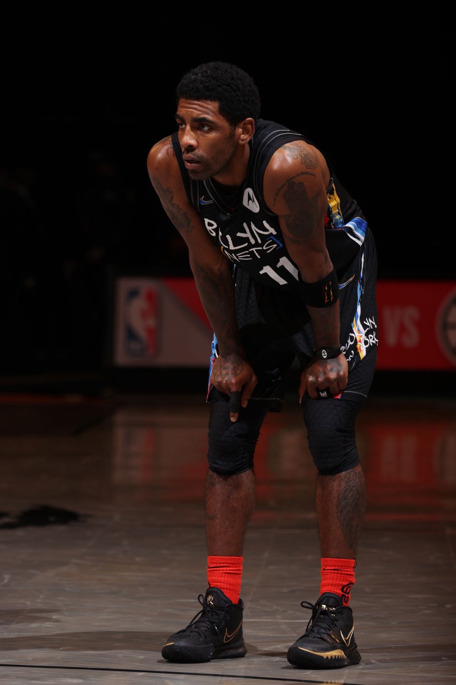 34岁奥斯卡因心脏问题宣布退役（因心脏状况，34岁奥斯卡宣布结束职业生涯）