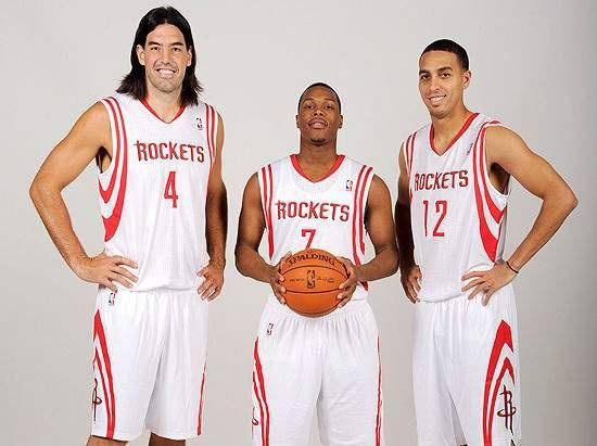 瓦拉内：去皇马前齐达内亲自给我打了电话；穆里尼奥很有魅力（瓦拉内：加盟皇马前齐达内亲自致电；穆里尼奥魅力十足）