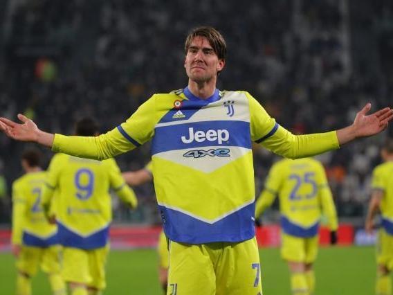 ChatGPT评21世纪最伟大运动员：博尔特第1，梅西第3，C罗第4（ChatGPT评选21世纪最杰出运动员：博尔特夺魁，梅西第3，C罗第4）