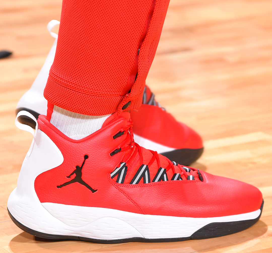 系统局了？柔佛全场狂轰48脚12射正未破门，海港仅6脚射门（柔佛48次射门12次射正仍无进球，海港全场仅6脚射门）